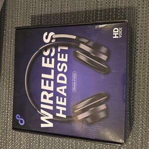 Wireless Headset with HD Voice